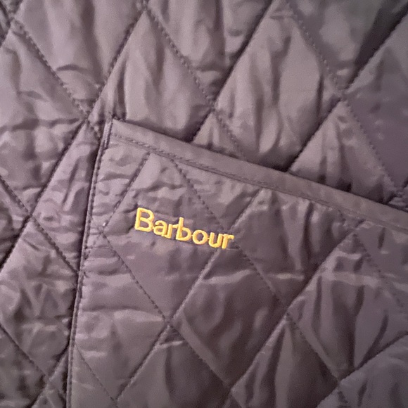 Barbour Navy quilted jacket with corduroy collar - Picture 3 of 4